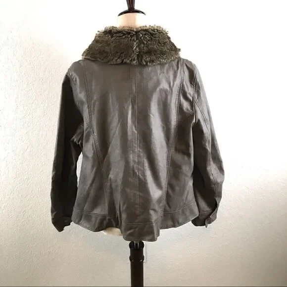 Lane Bryant faux leather fur collar moto jacket 18 - Picture 3 of 10